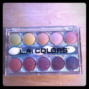 L.A. Colors| 5 Glittering Starlet Eyeshadow Palettes